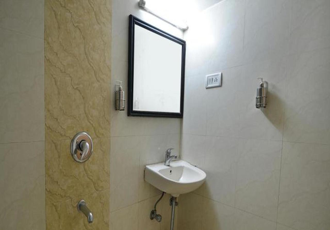 Hotel Ritz Пуне Екстер'єр фото