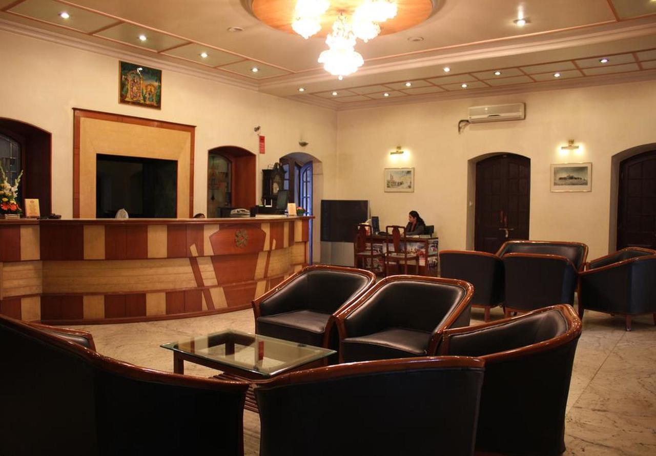 Hotel Ritz Пуне Екстер'єр фото